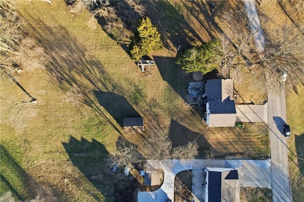 7710 Speaker Road — photo 32