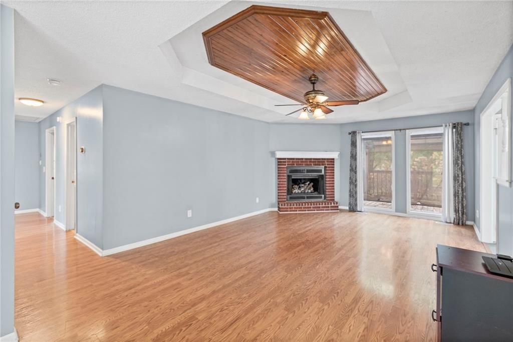 1108 NE Ridgeview Drive — photo 6