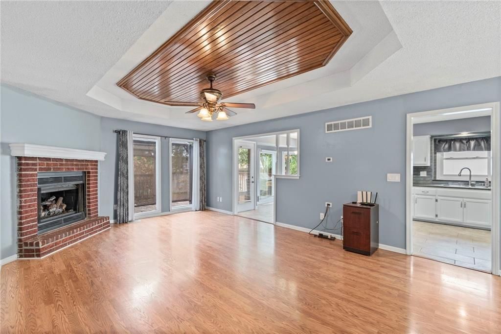 1108 NE Ridgeview Drive — photo 7