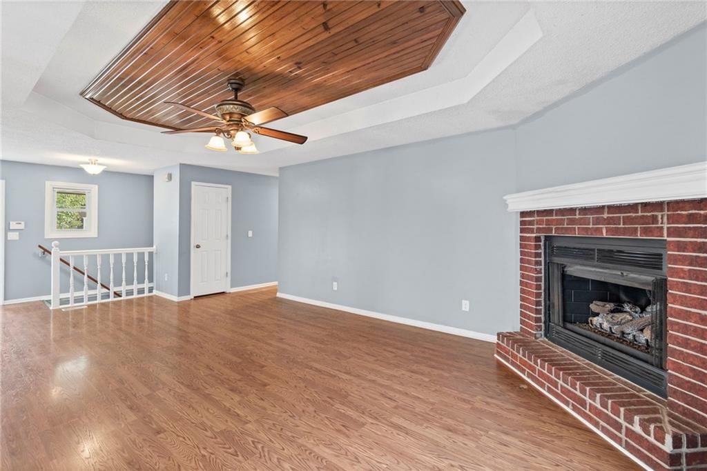 1108 NE Ridgeview Drive — photo 8
