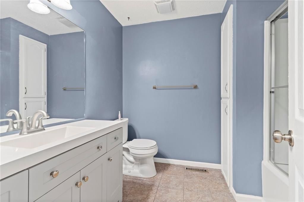 1108 NE Ridgeview Drive — photo 22