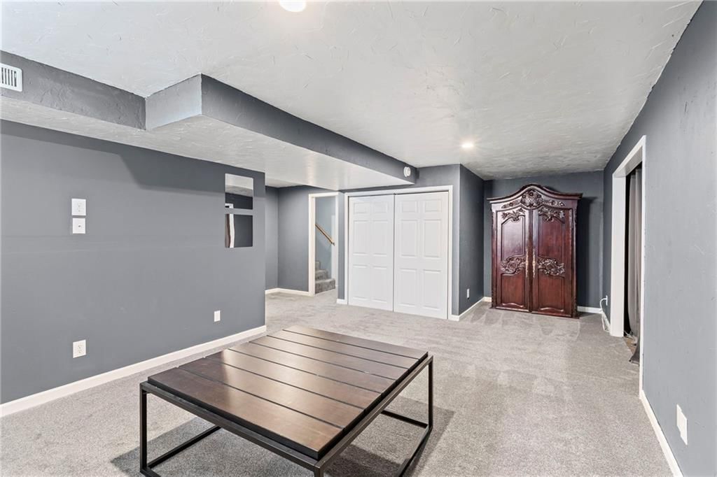 1108 NE Ridgeview Drive — photo 27