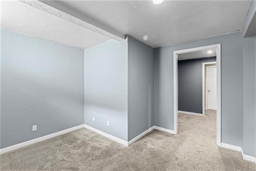 1108 NE Ridgeview Drive — photo 31