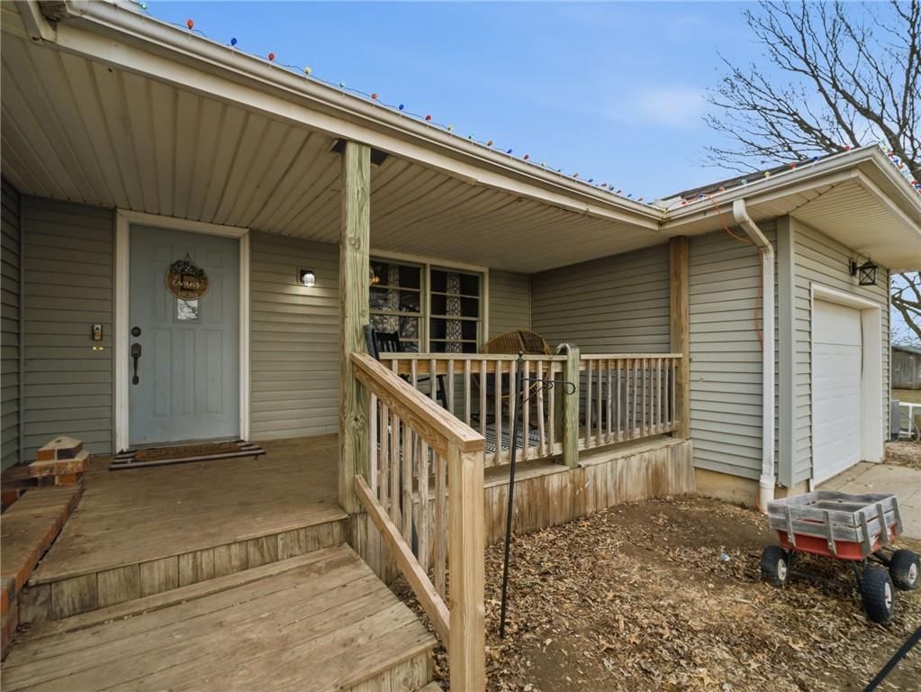 739 SW 700th Road — photo 10