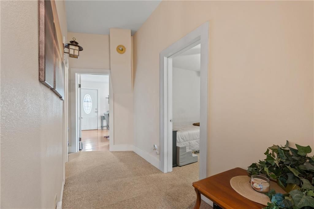 101 N Ridgeway Street — photo 17