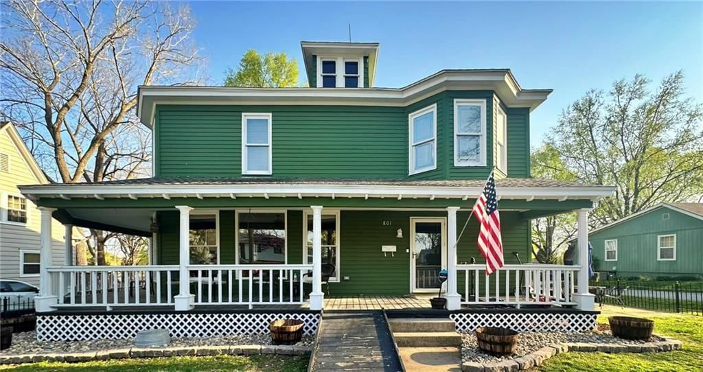 801 E Pearl Street, Harrisonville, MO