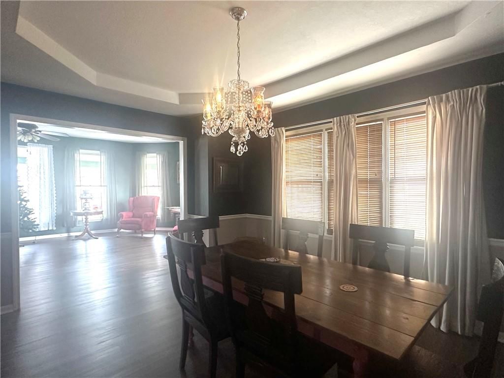 801 E Pearl Street — photo 17