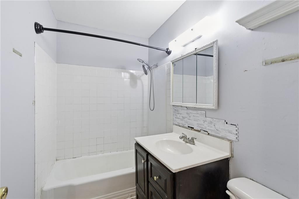 8703 Manchester Avenue — photo 14