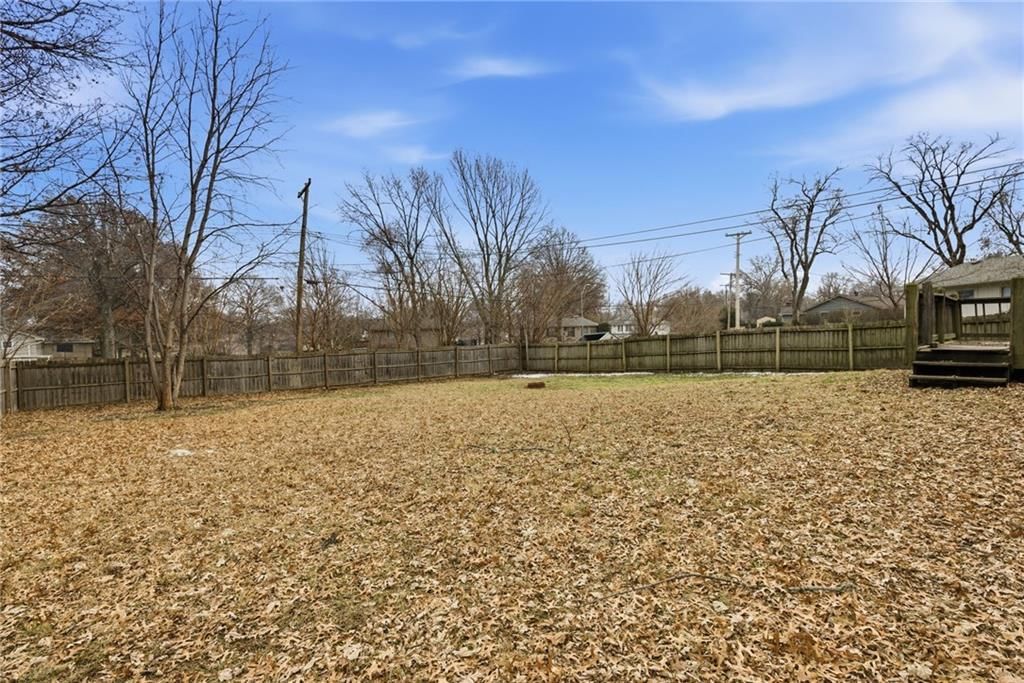 8703 Manchester Avenue — photo 31