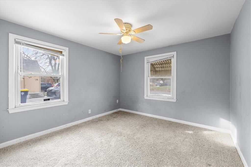 6435 Walrond Avenue — photo 11
