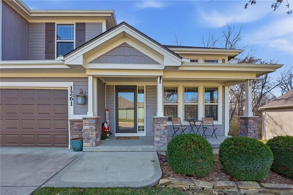 1261 BLACKBERRY Drive — photo 3
