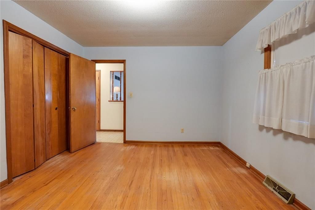 11203 E Putnam Street — photo 6