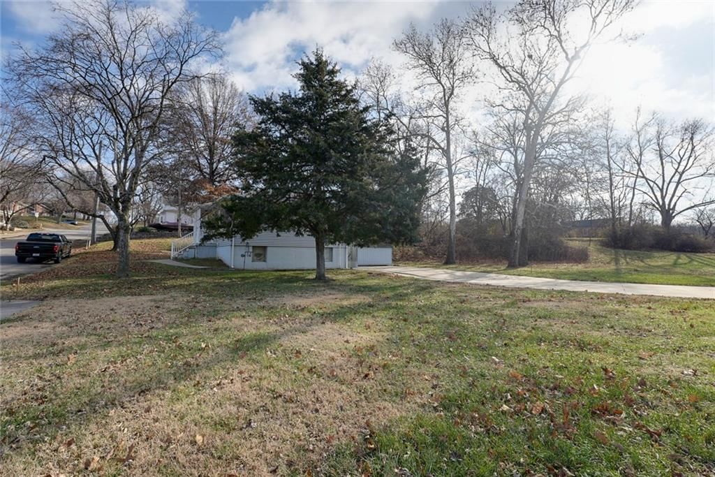 11203 E Putnam Street — photo 21