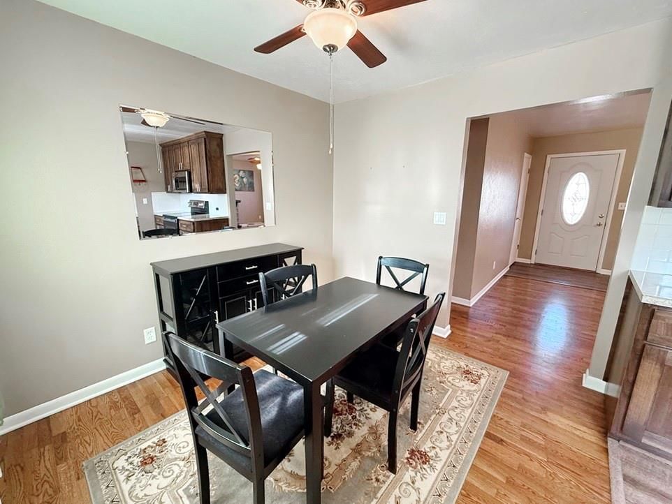 314 W Fields Boulevard — photo 16