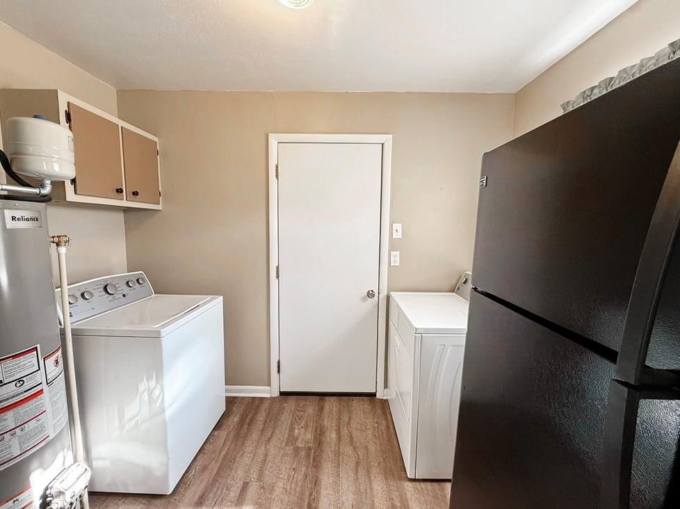 314 W Fields Boulevard — photo 18