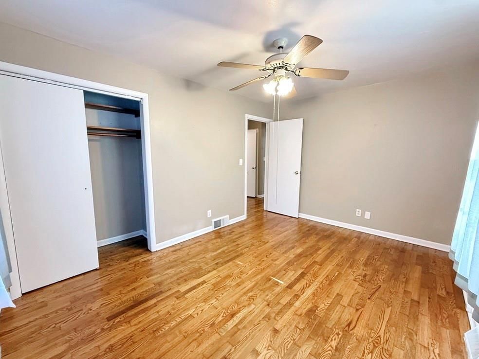 314 W Fields Boulevard — photo 24