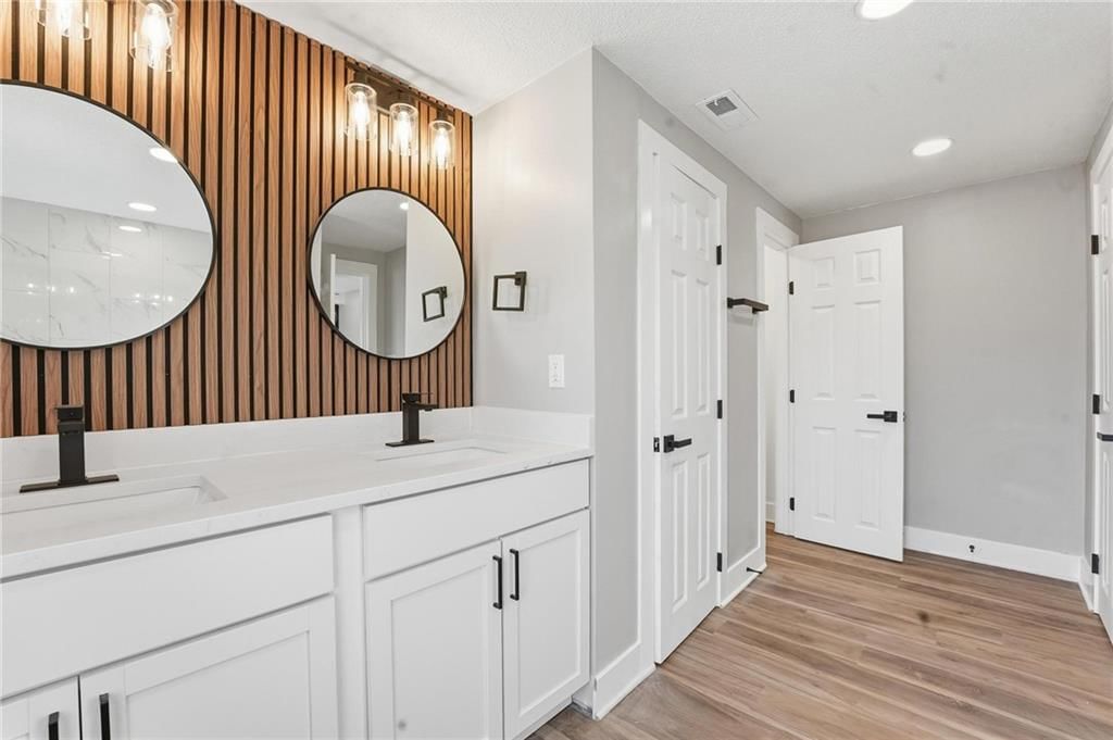13207 NW 83rd Street — photo 32