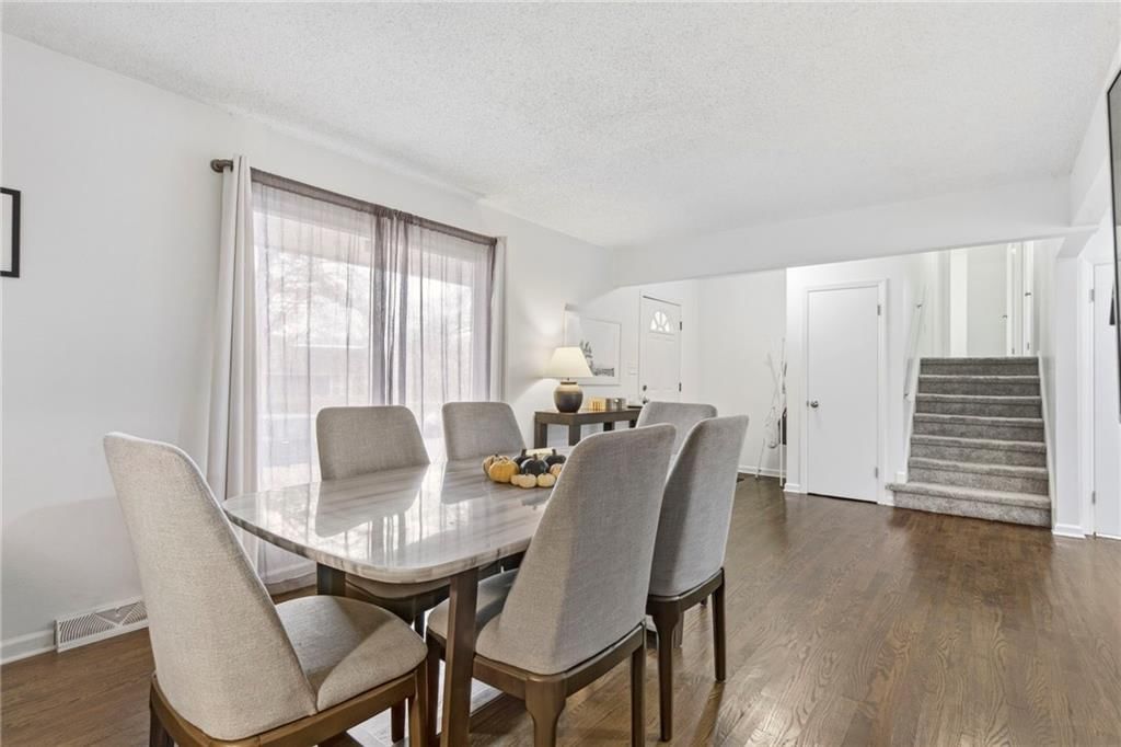 515 S Meadowbrook Lane — photo 11