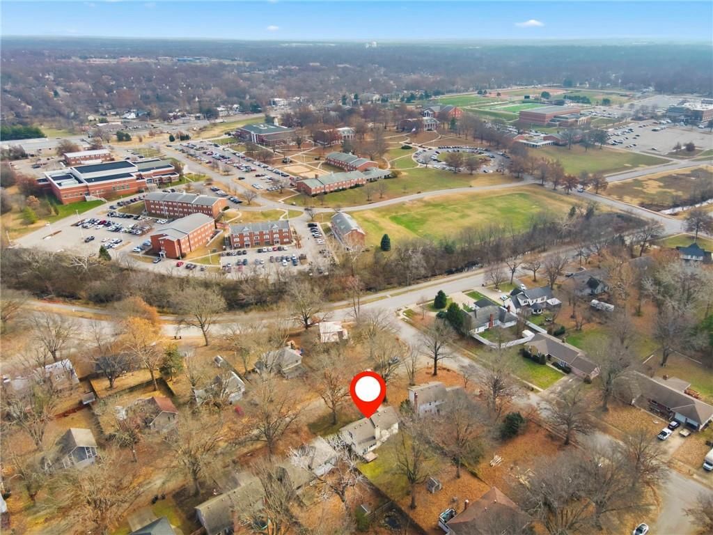 515 S Meadowbrook Lane — photo 40
