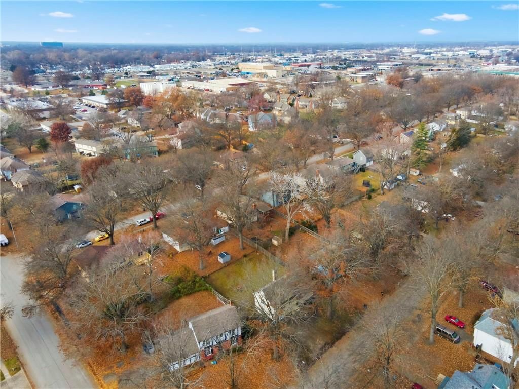 515 S Meadowbrook Lane — photo 41