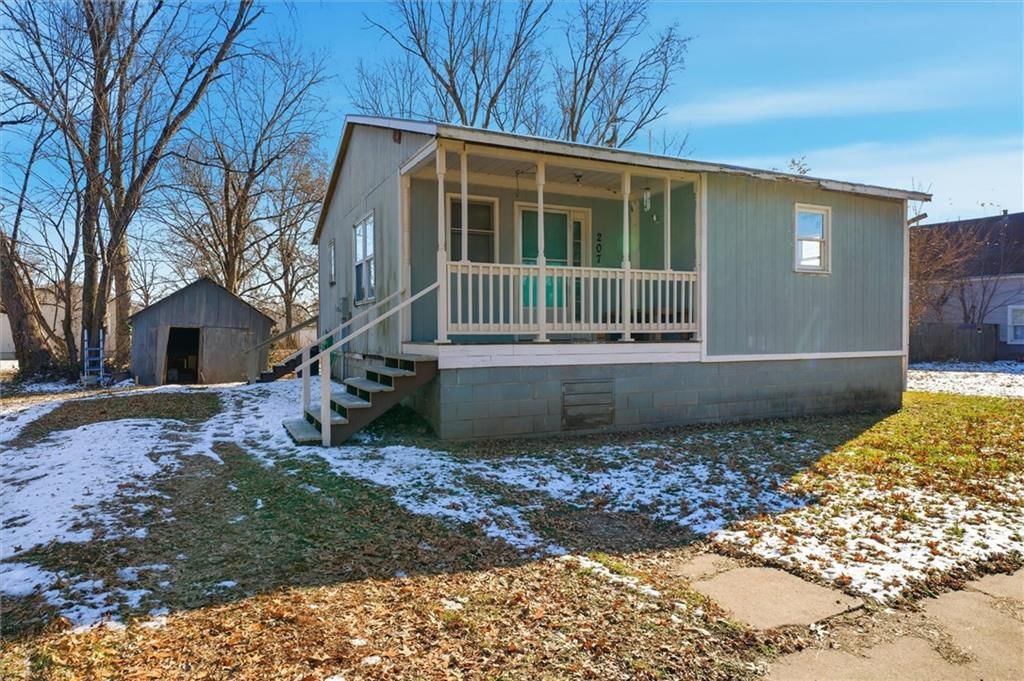207 N Bissell Street, Orrick, MO