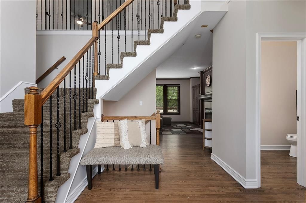 5501 NE OAKS RIDGE Lane — photo 4