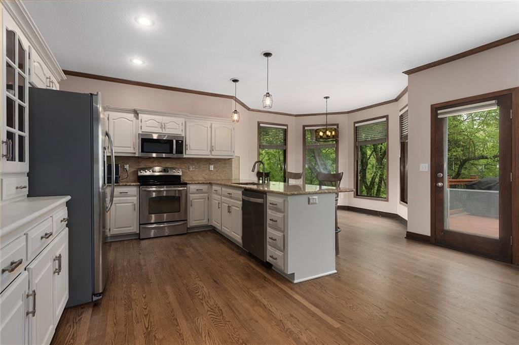 5501 NE OAKS RIDGE Lane — photo 10