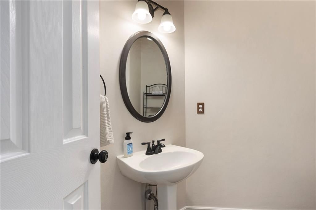 5501 NE OAKS RIDGE Lane — photo 20