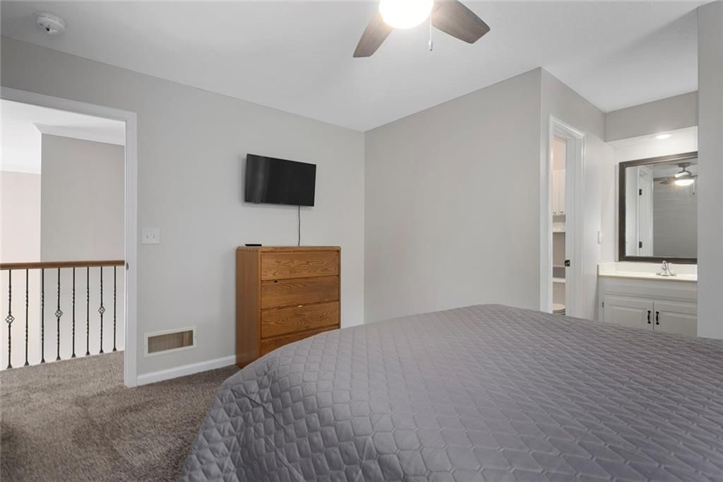 5501 NE OAKS RIDGE Lane — photo 33