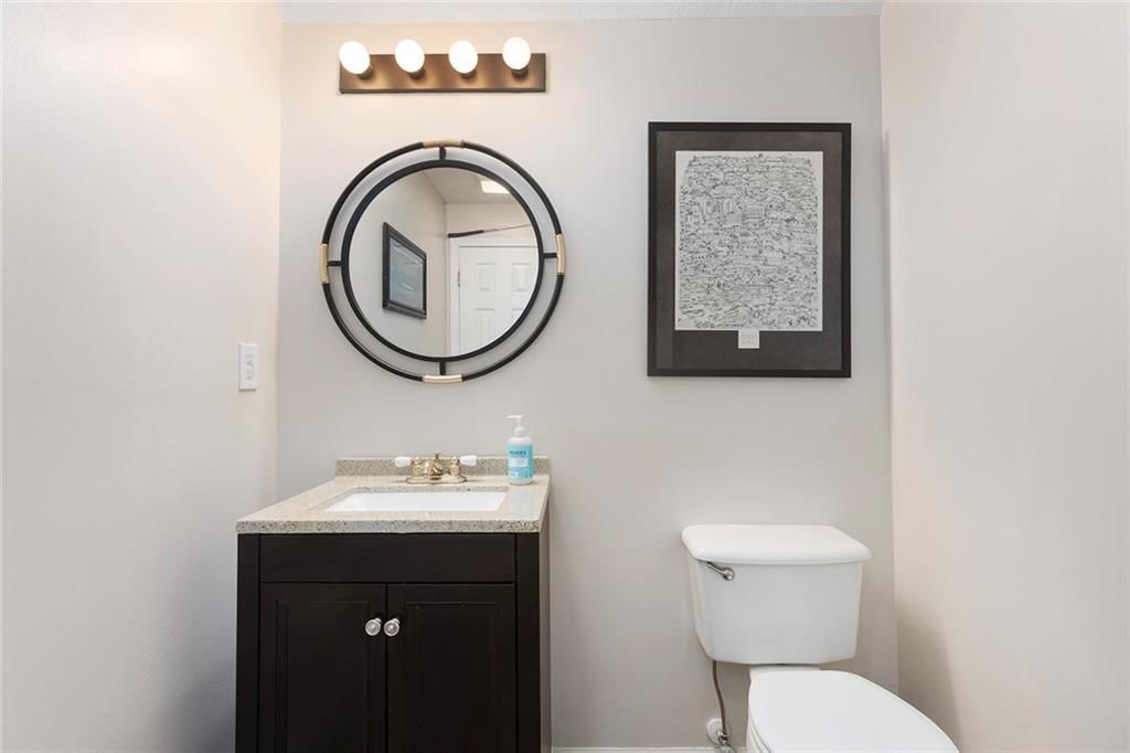 5501 NE OAKS RIDGE Lane — photo 38