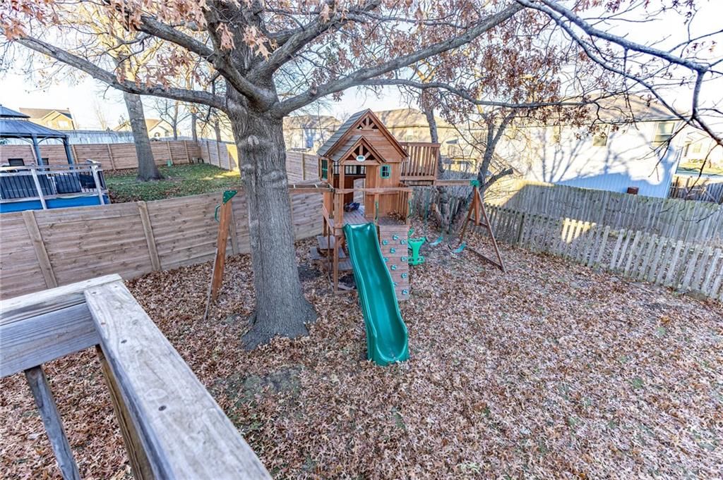 2839 N 102ND Street — photo 40