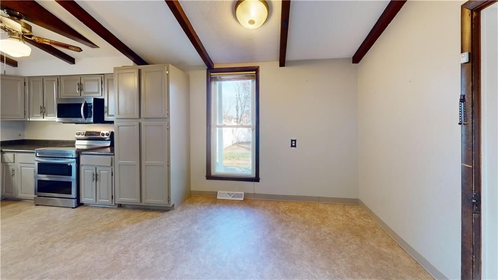 728 W Hunter Street — photo 20
