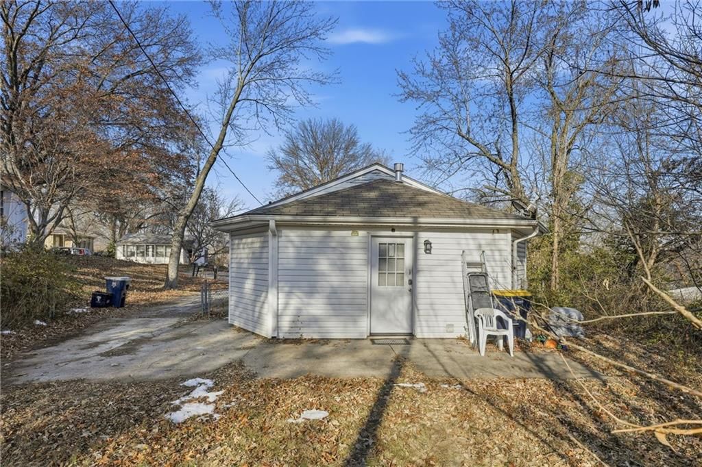 1005 NE 46th Street — photo 25