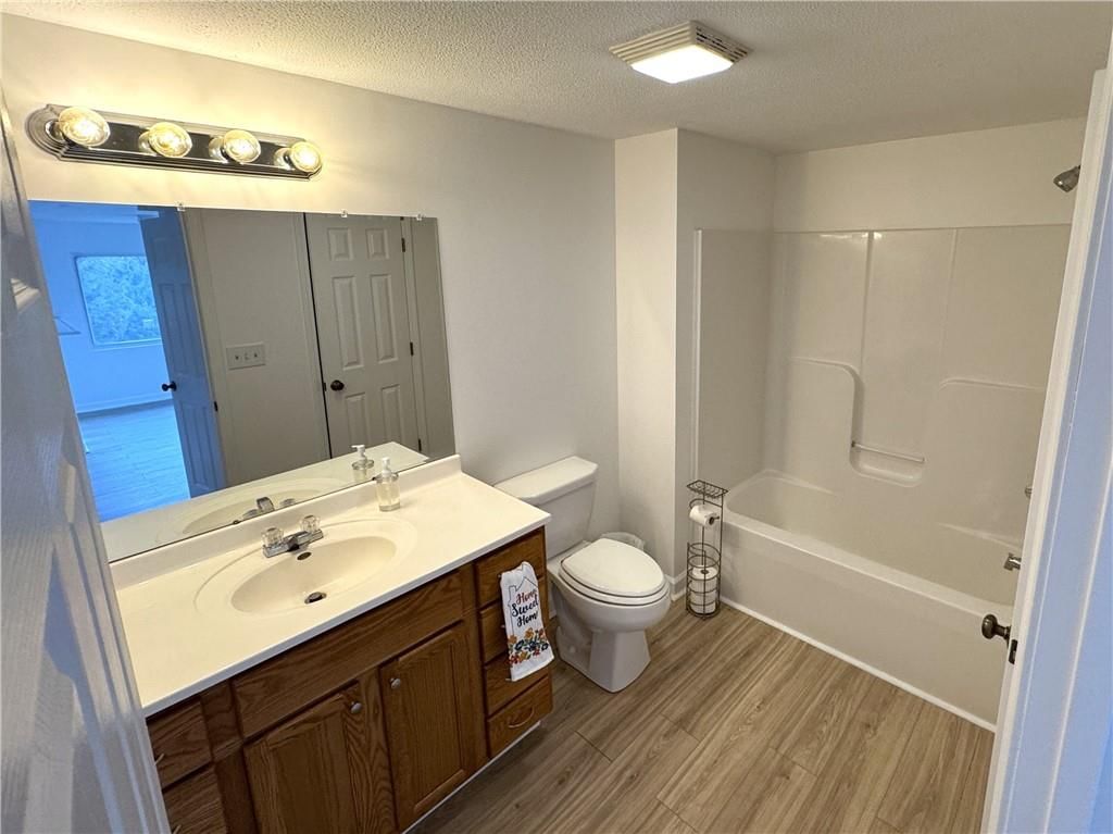62 Maple Drive — photo 17