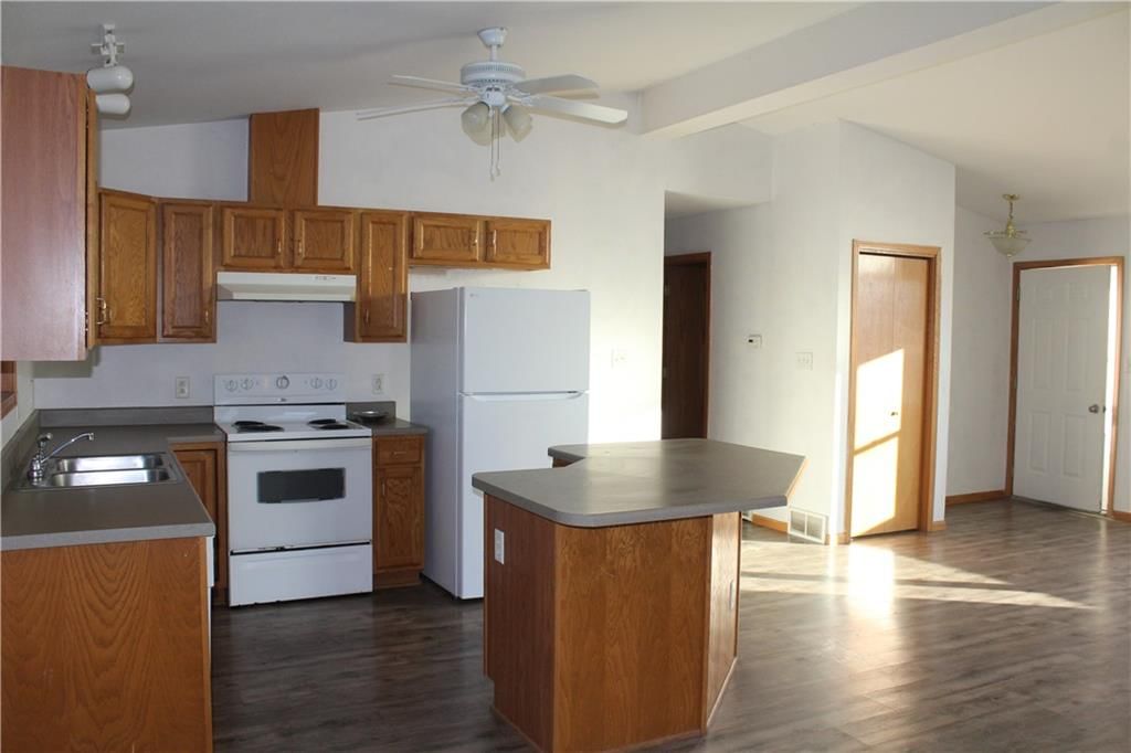 216 S Dalton Drive — photo 6