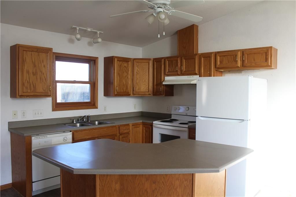 216 S Dalton Drive — photo 8