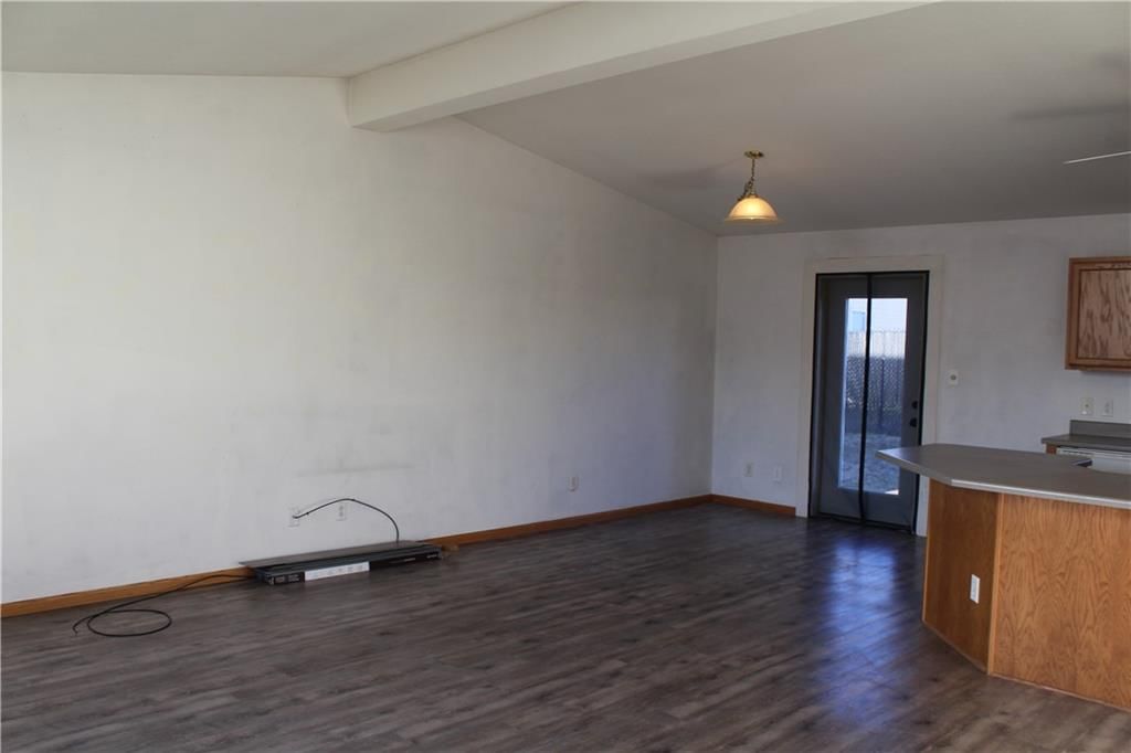 216 S Dalton Drive — photo 10