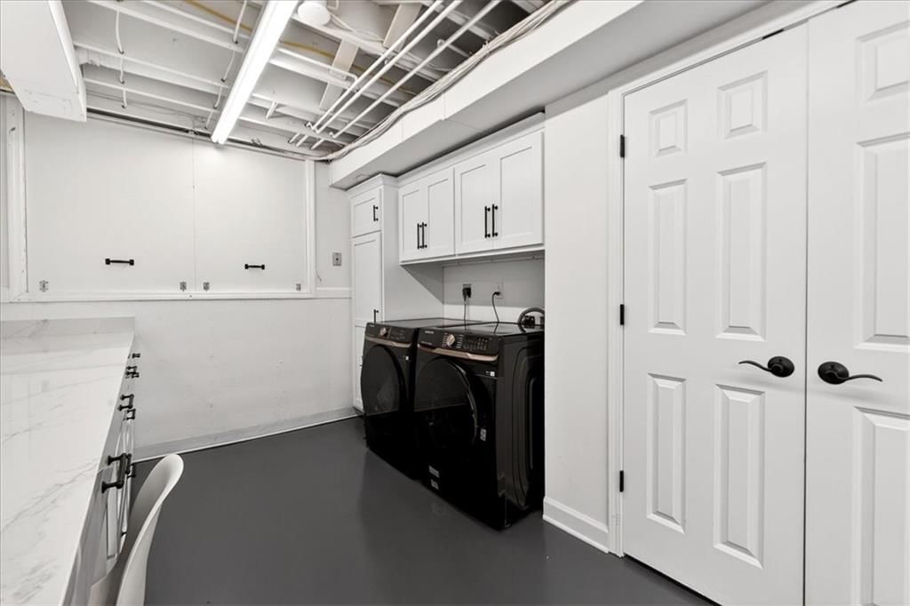 2504 W 70th Terrace — photo 53