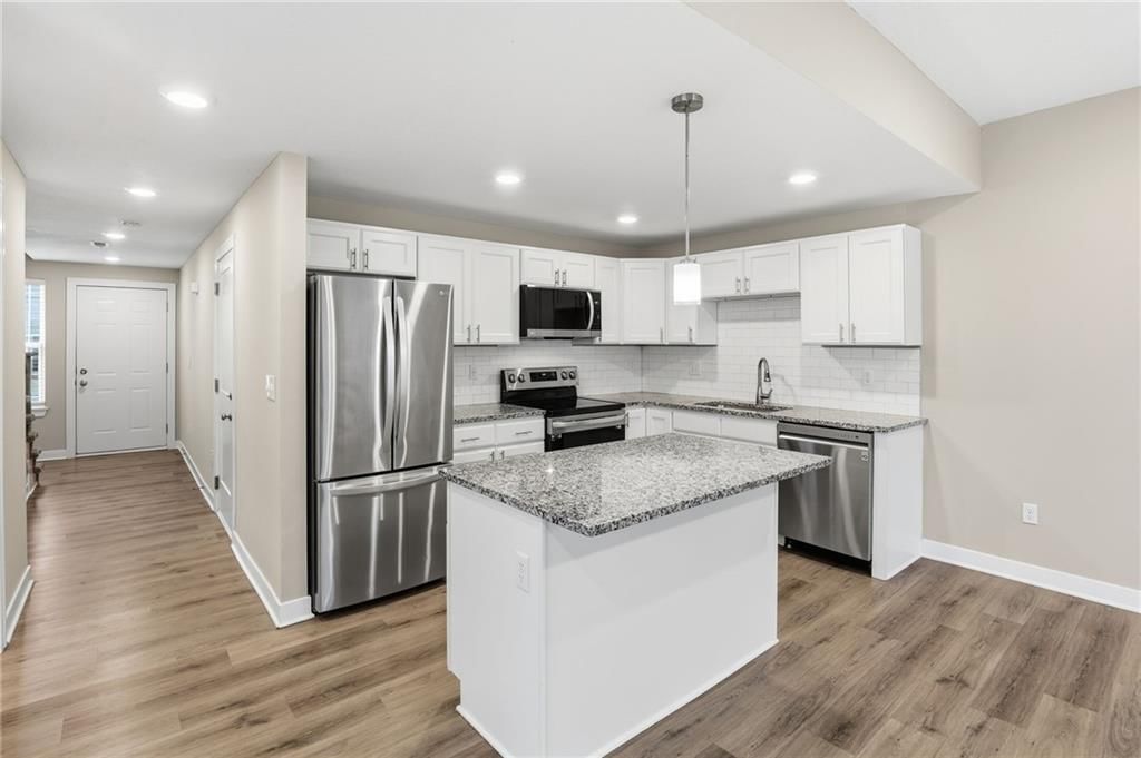 2904 S Harvard Avenue — photo 11