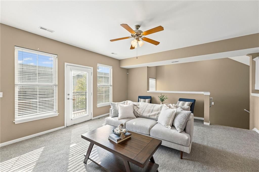 5245 Overland Drive — photo 5