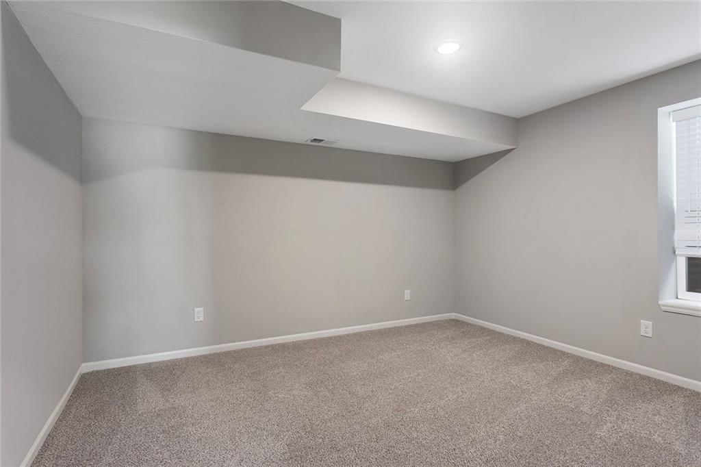 608 Foxglove Lane — photo 24