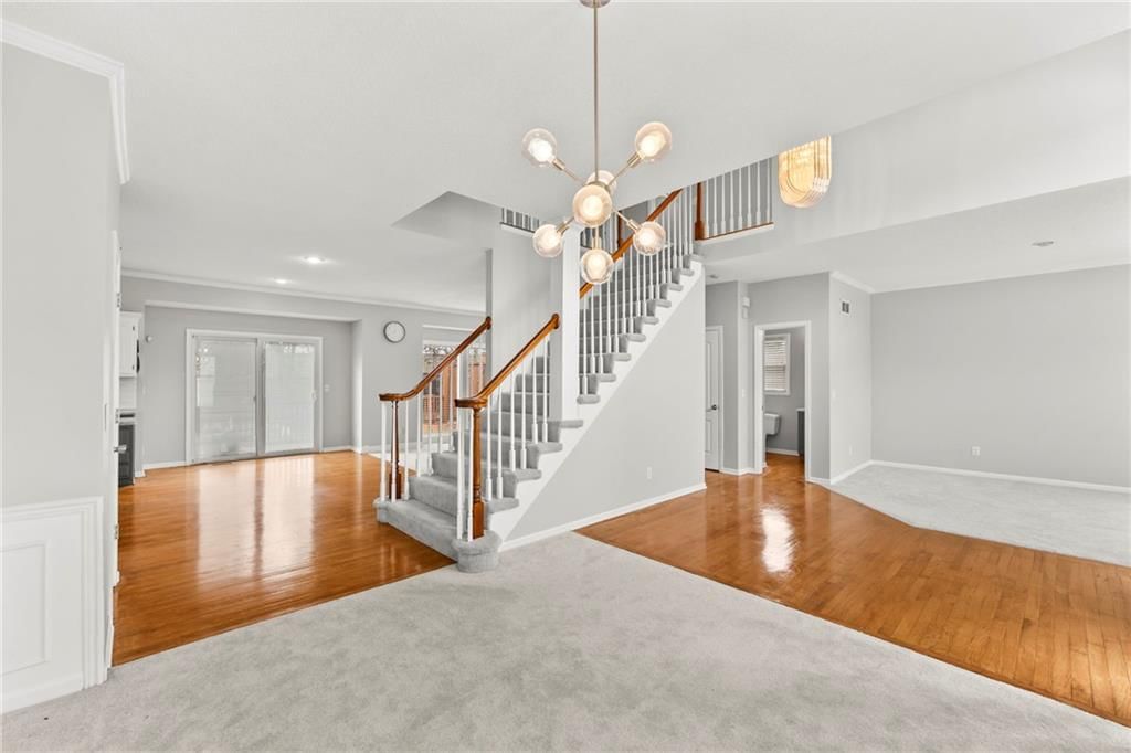 14009 Lowell Avenue — photo 6