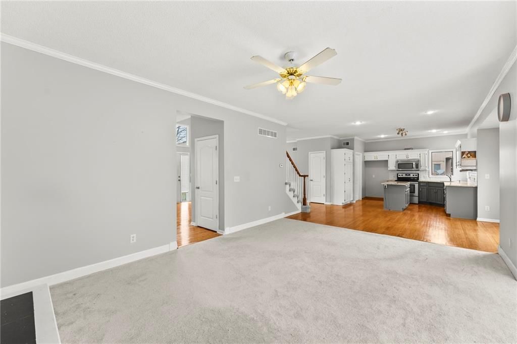 14009 Lowell Avenue — photo 12