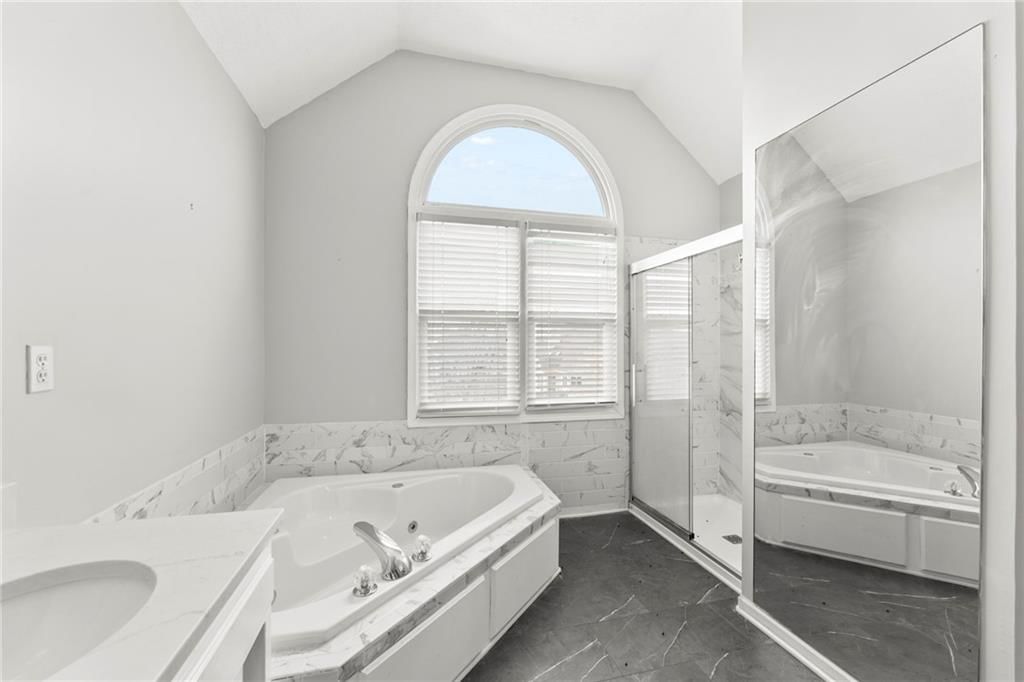14009 Lowell Avenue — photo 23