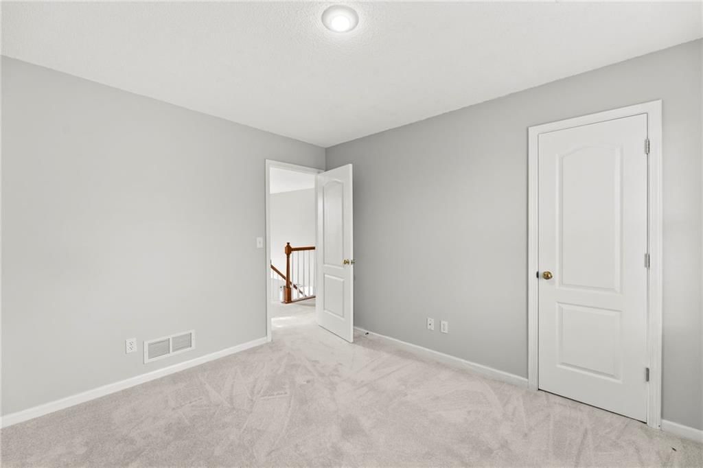 14009 Lowell Avenue — photo 29