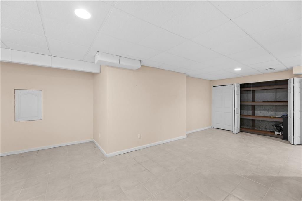 14009 Lowell Avenue — photo 33