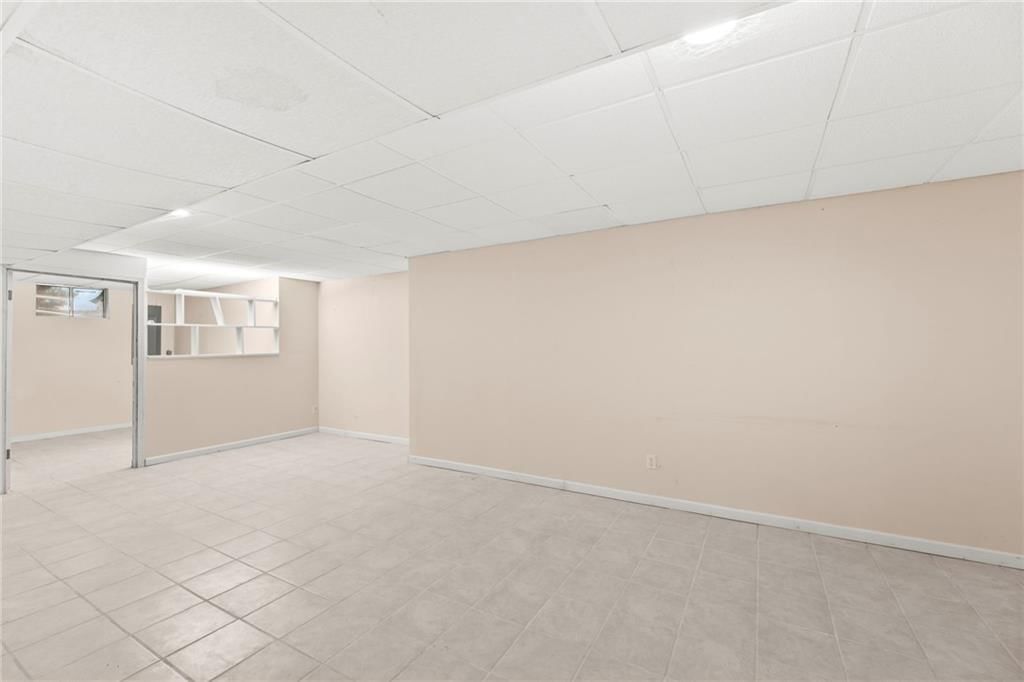 14009 Lowell Avenue — photo 37