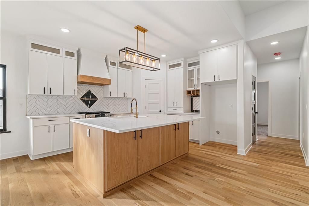 804 SE Pine Court — photo 11