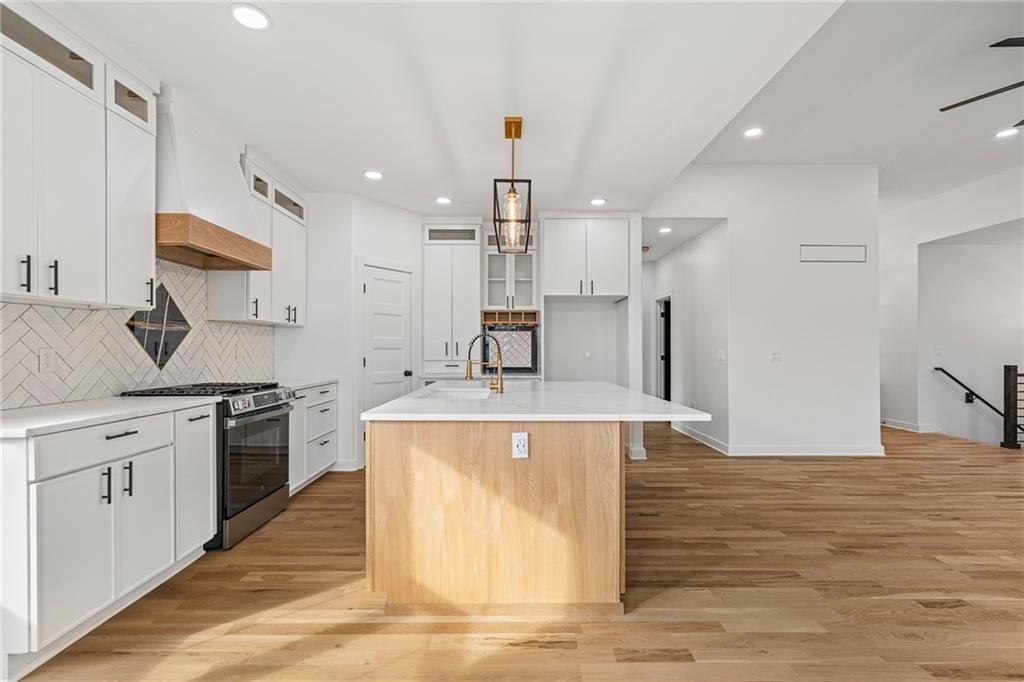 804 SE Pine Court — photo 13