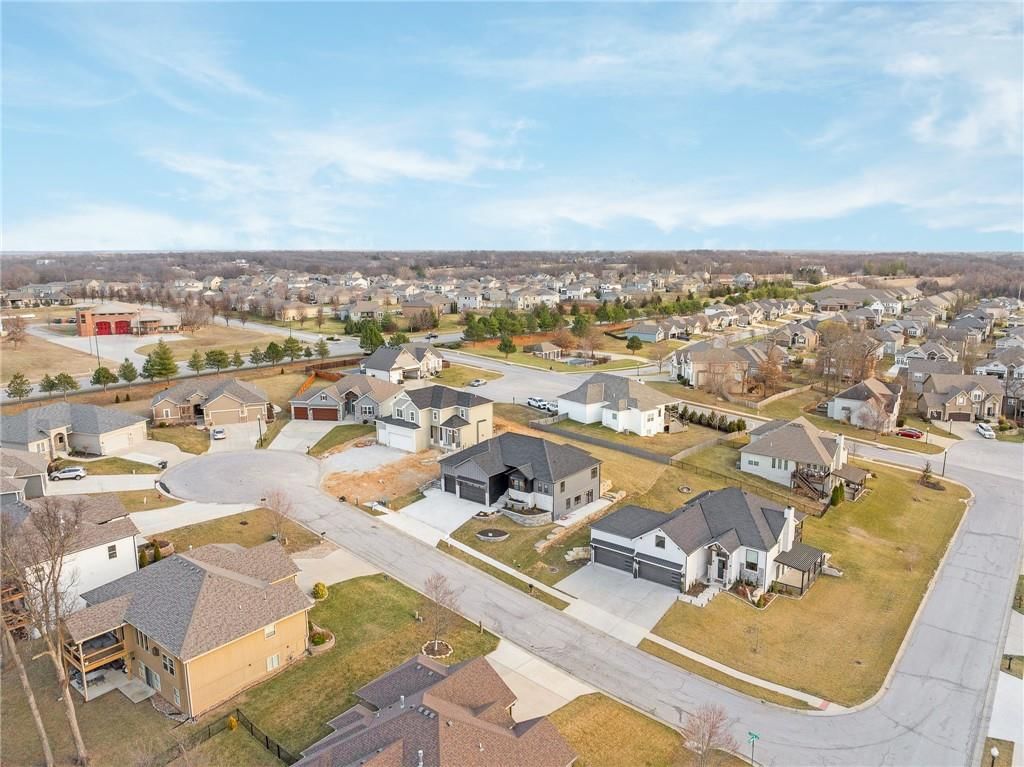 804 SE Pine Court — photo 54
